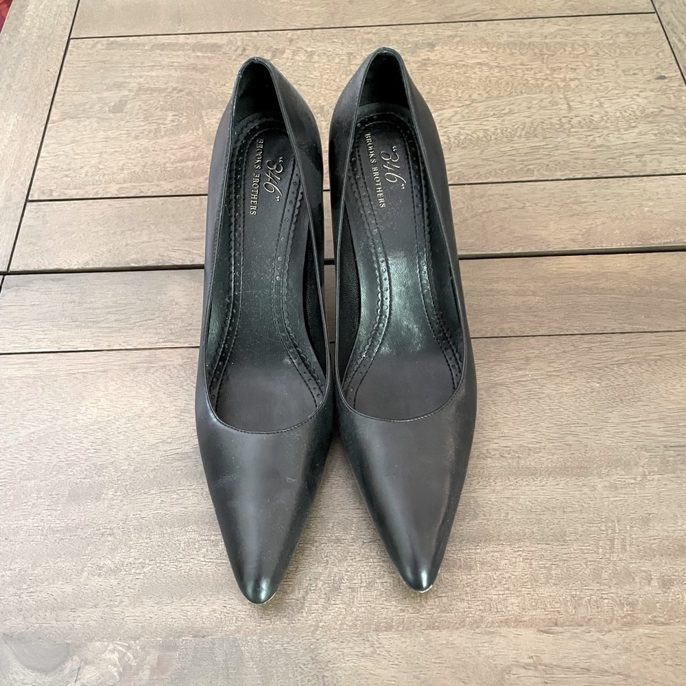 Classic Black Brooks Brother’s Pumps